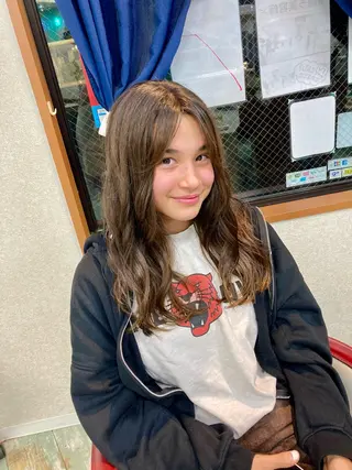 ロング 田牧 みゆきのヘアスタイル