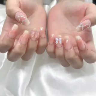 ネイル 【LILY】 ainaのネイルデザイン