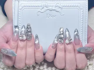 ネイル 🎀まゆ 🪽🐾のネイルデザイン