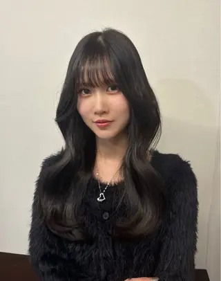 ロング カラー 韓国×髪質改善カラー 💎hinaのヘアスタイル