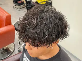 パーマ メンズ 大阪美容師 井上智博のヘアスタイル