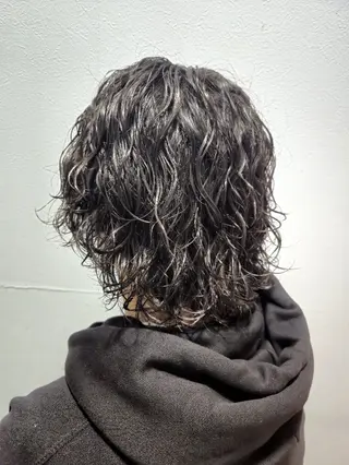 パーマ 荒井 琢人のヘアスタイル