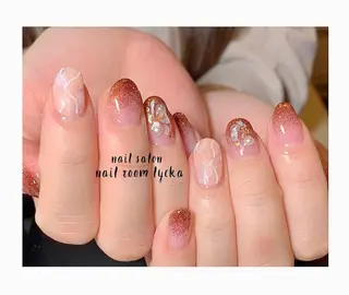 ネイル ﾈｲﾙﾙｰﾑﾘｯｶ 𝐦𝐚𝐲𝐮のネイルデザイン
