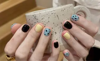 ネイル H3 Nail Tsuki🦋💙のネイルデザイン