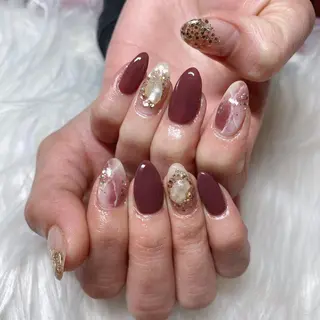 ミディアム ネイル 《LB》ラブリエ Nail&eyeのマツエク・マツパデザイン