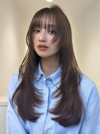 ロング カラー momo /レイヤー/暖色のヘアスタイル