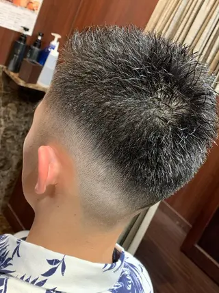 ショート メンズ 羽木 隆徒のヘアスタイル
