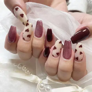 ネイル fiore nail 🦋のネイルデザイン