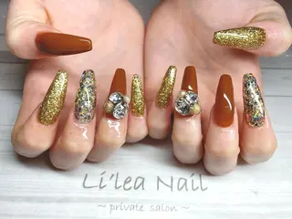 ネイル Li'leaNail AINAのネイルデザイン