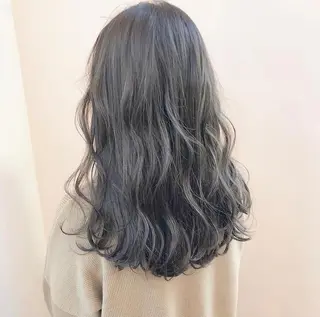 セミロング カラー HATSUMEI ゆうまのヘアスタイル