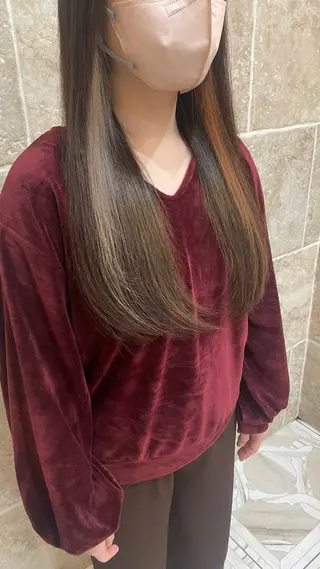 ロング カラー 松田 唯叶のヘアスタイル