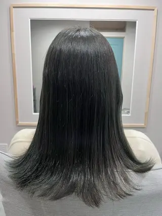 セミロング カラー liL  hair サトウリョウタのヘアスタイル