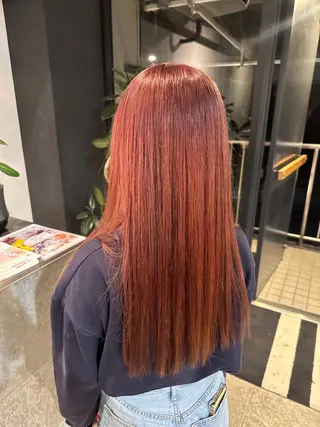 ロング カラー 寺本 奈央のヘアスタイル