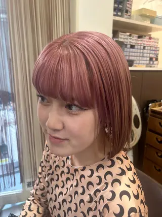 ショート enn 髪質改善🩷 曽根依咲のヘアスタイル