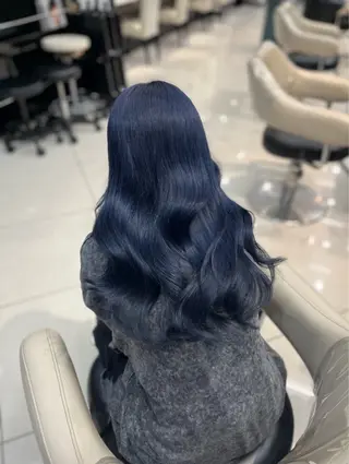 ロング カラー 松永 暖花のヘアスタイル
