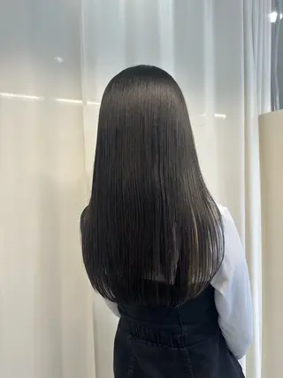 ロング jiji /北四番丁 押切瑠奈のヘアスタイル