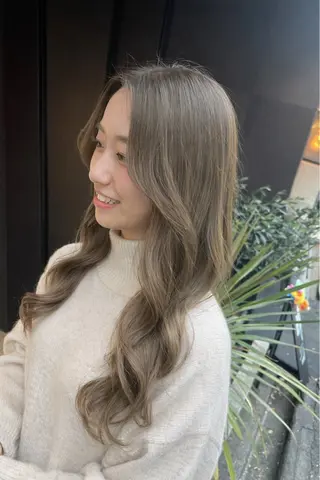 カラー 美髪矯正/髪質改善 /透明感ある艶カラーのヘアスタイル