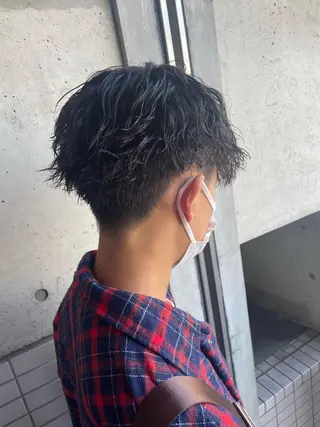 パーマ メンズ 大阪美容師 井上智博のヘアスタイル