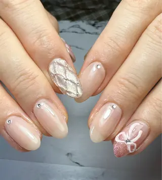 ネイル 新山 聖のネイルデザイン