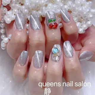 ネイル 🎀ゆうず 𝜗𝜚 ྀིのネイルデザイン