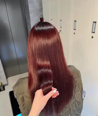 ロング カラー 🌈推し活ハイトーン 💫荒川結星のヘアスタイル