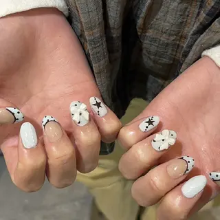 ネイル LABEL TAKARAのネイルデザイン