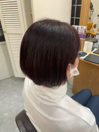 ショート カラー ROPE ナナミのヘアスタイル