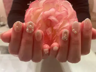 ネイル ♡ビジュール♡ NAIL &まつ毛のマツエク・マツパデザイン