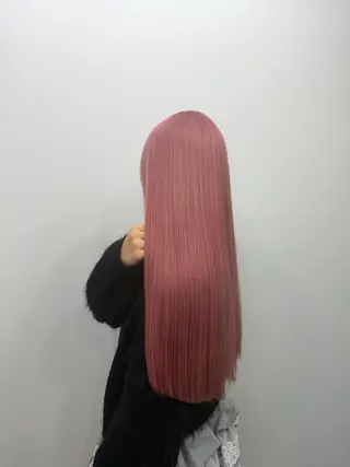 ロング カラー 蔭山 幸奈のヘアスタイル