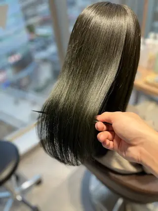 ミディアム カラー 【美髪を叶える】中谷 彰宏（アキ)のヘアスタイル