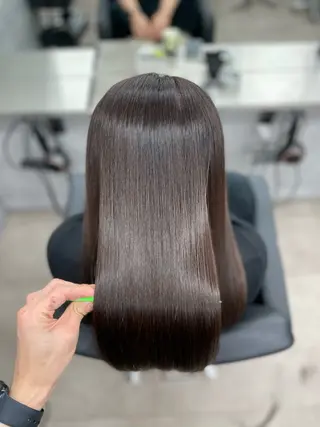 ロング CYNTHIADUE 店長| IRISUのヘアスタイル