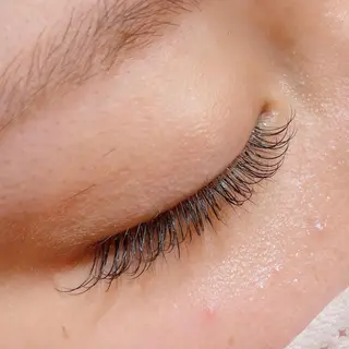 マツエク・マツパ 玉木 愛の眉毛・アイブロウイメージ