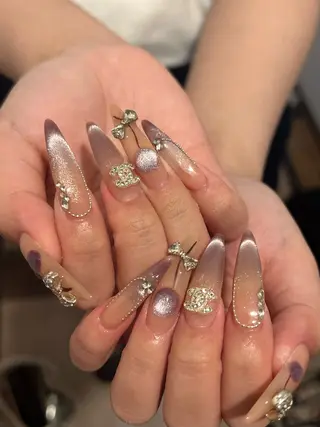 ネイル Luna Gladeのネイルデザイン