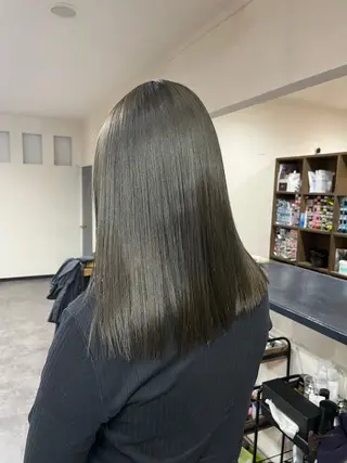 ミディアム 鳥居 叶夢のヘアスタイル