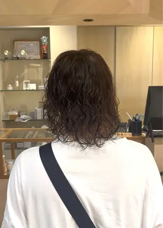 ミディアム パーマ 山口 陸のヘアスタイル