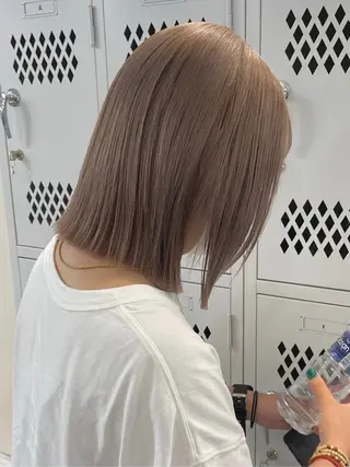 ショート カラー 髙橋碧 透明感カラー / fifthパーマのヘアスタイル