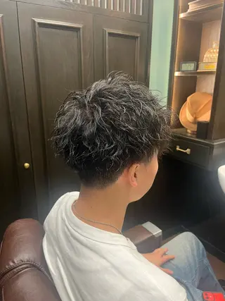 ミディアム パーマ 工藤 千織のヘアスタイル
