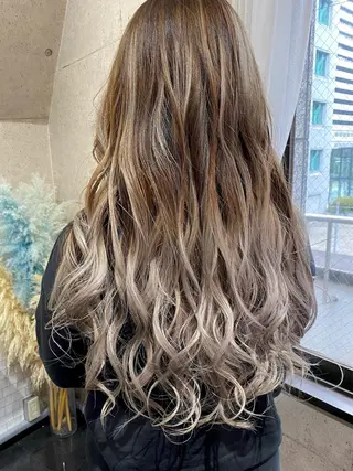 ロング カラー ⭕️ダメージレス特化 髪質改善🥇丸山憲人のヘアスタイル