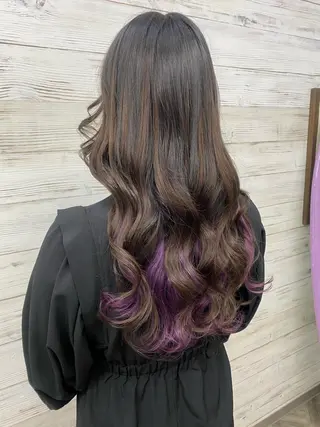ミディアム カラー ヘアアレンジ アイブロウ LAVENDIA 初音のヘアスタイル