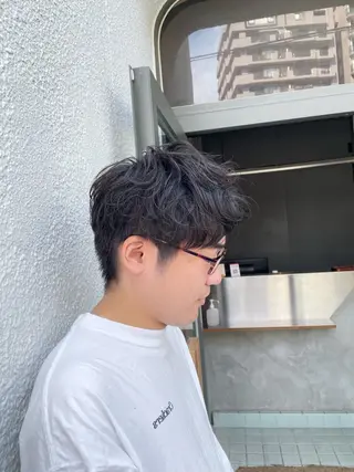 ショート パーマ メンズ 野間 祐哉のヘアスタイル