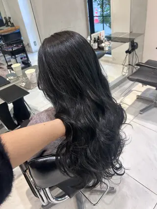 カラー miko🪽地毛風/ ハイトーン/レイヤーのヘアスタイル