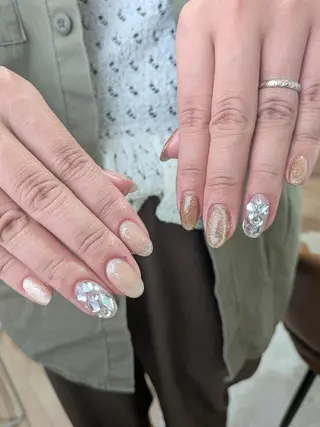 ネイル カラフルツメコ 伊藤のネイルデザイン