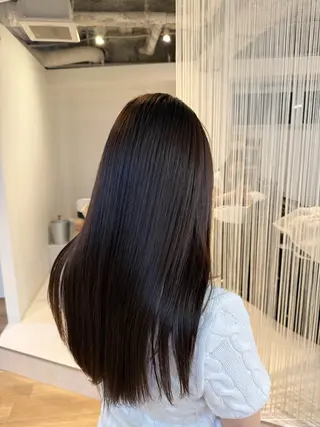 ロング RENA｜透明感 カラー×癒しスパのヘアスタイル