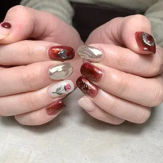 ネイル FIORITURA aiのネイルデザイン