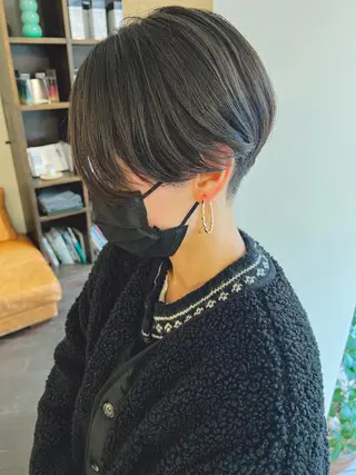 ショート カラー 🌈ケアブリーチ🌈 おぐまなつきのヘアスタイル