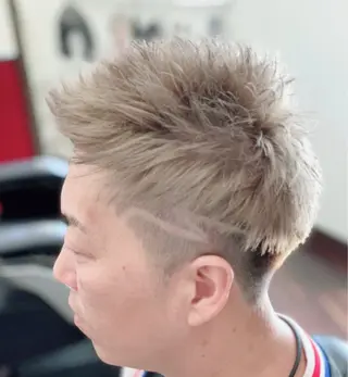 ショート カラー メンズ 早川 太貴のヘアスタイル