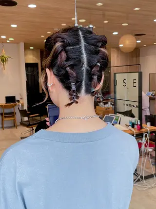ミディアム ヘアアレンジ ダブルカラー,透け カラーHINARIのヘアスタイル