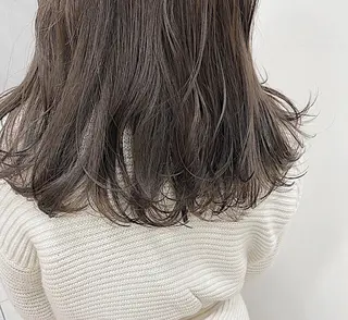 ロング カラー 滝本 里実のヘアスタイル