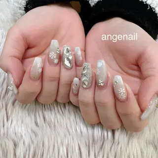 ネイル オーナーネイリスト MAKIのネイルデザイン
