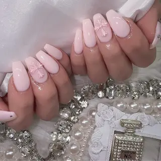 ネイル MADIA EMIのネイルデザイン